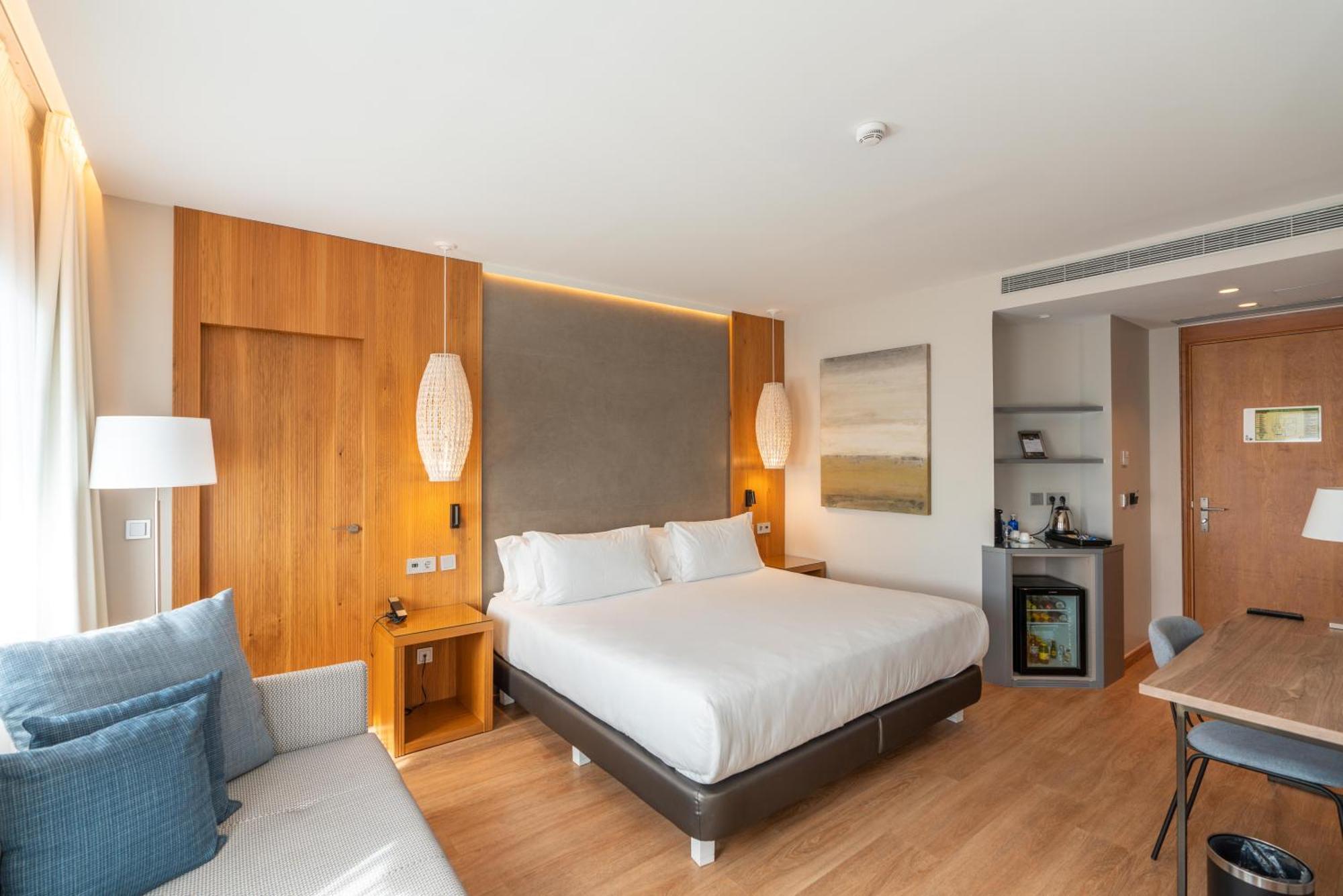 Hotel Boutique Mirlo バルセロナ エクステリア 写真